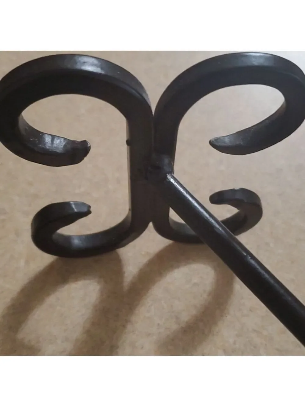 Cook book holder lack wrought iron like metal book holder